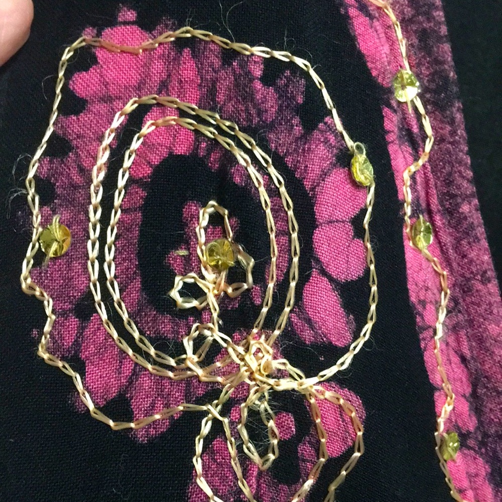Black & Hot Pink Embroidered V-Neck Women's Dress - Picture 3 of 10